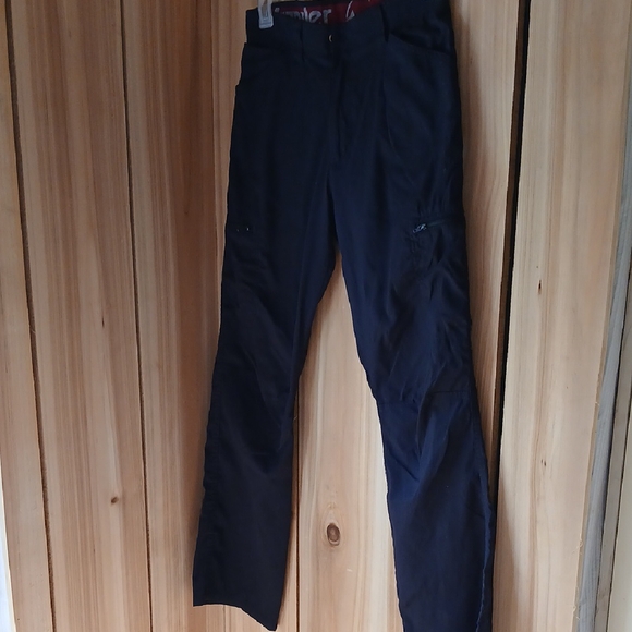 Wrangler Men's Dark Cargo Pants - Picture 1 of 13